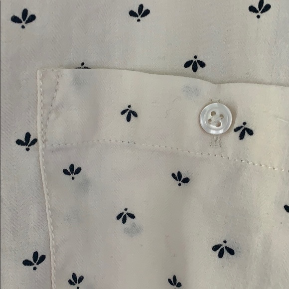 Button down top - Picture 2 of 7